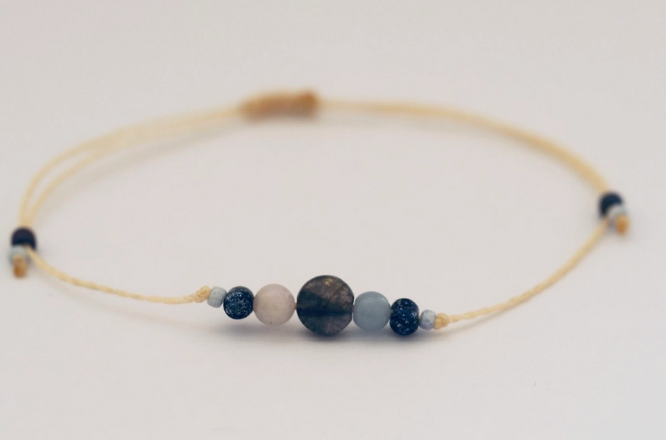 Bracelet porte bonheur "F*CK" - Magicae