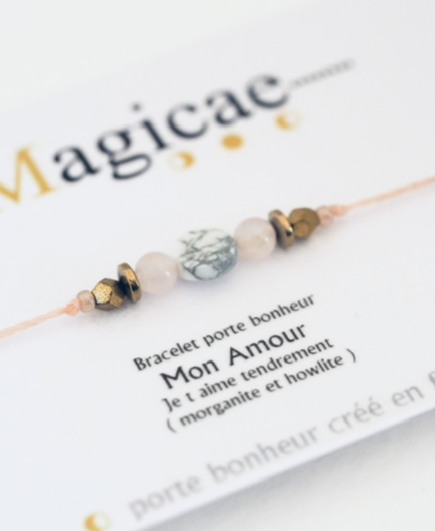Bracelet porte bonheur "MON AMOUR" - Magicae